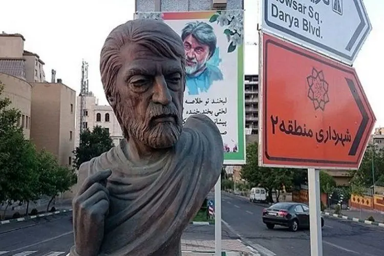 سردیس قیصر امین‌پور به سرقت رفت!