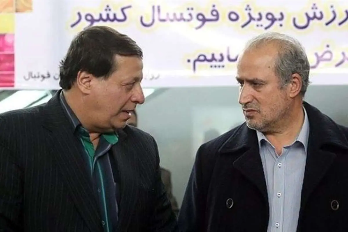 ساکت جبهه بوده و سنش کم است پس ابوالمشاغل فوتبال باشد!