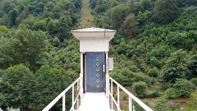(عکس) ویلایی استثنایی در کلاردشت که می‌تواند ثبت جهانی شود!