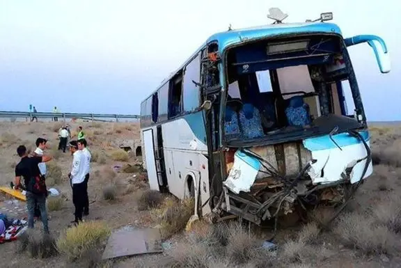 واژگونی خونین اتوبوس در جاده مشهد- نیشابور