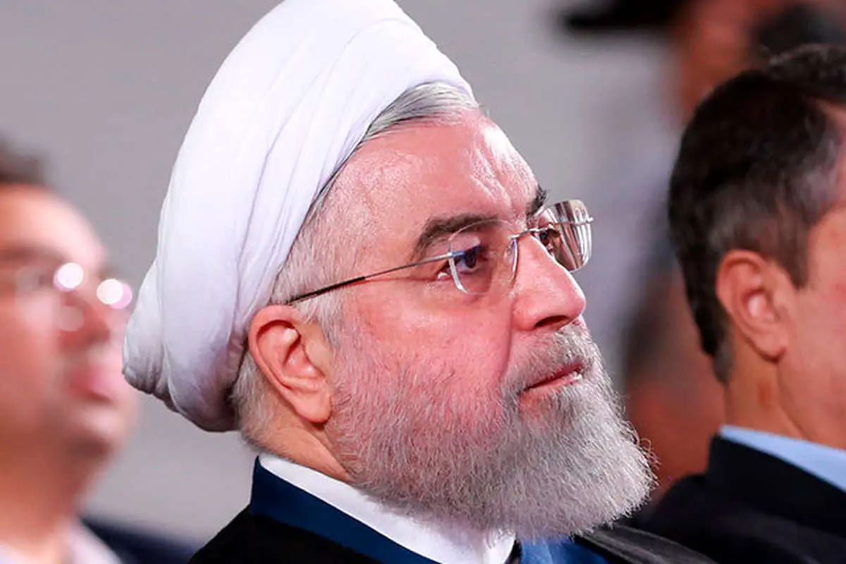 روحانی: هرگونه تحول در رفتار ما از توبه تحریمکنندگان آغاز میشود