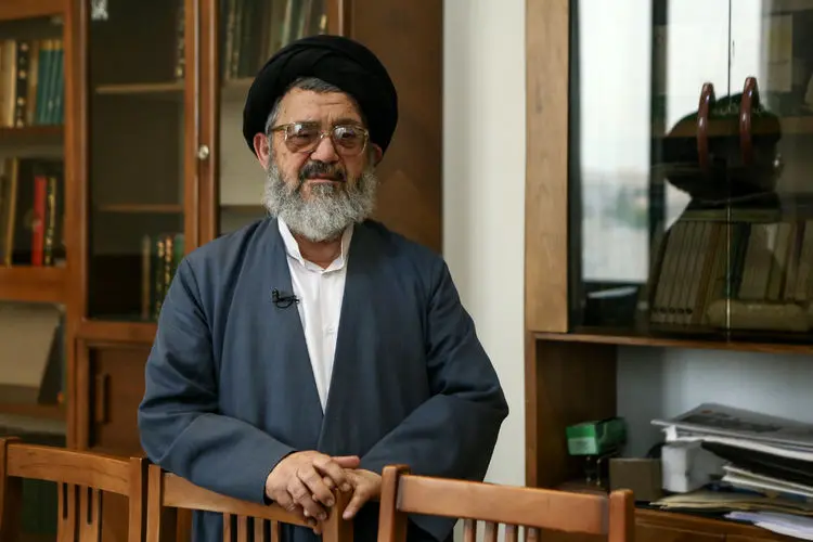 واکنش روحانی اصولگرا به اظهارات پناهیان علیه زنان