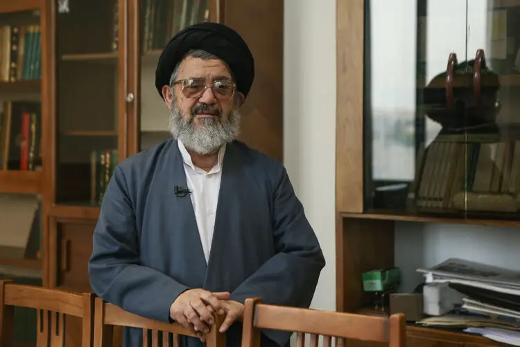 واکنش روحانی اصولگرا به اظهارات پناهیان علیه زنان