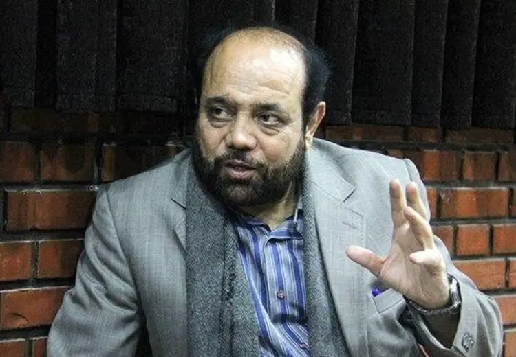 "یکی از مداحان می‌گفت: من به اندازه هیکلم طلا دارم!"