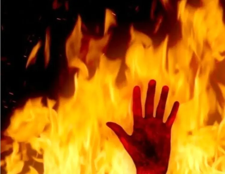 خواستگاری که به‌خاطر مخالفت پدر دختر، او را آتش زد!