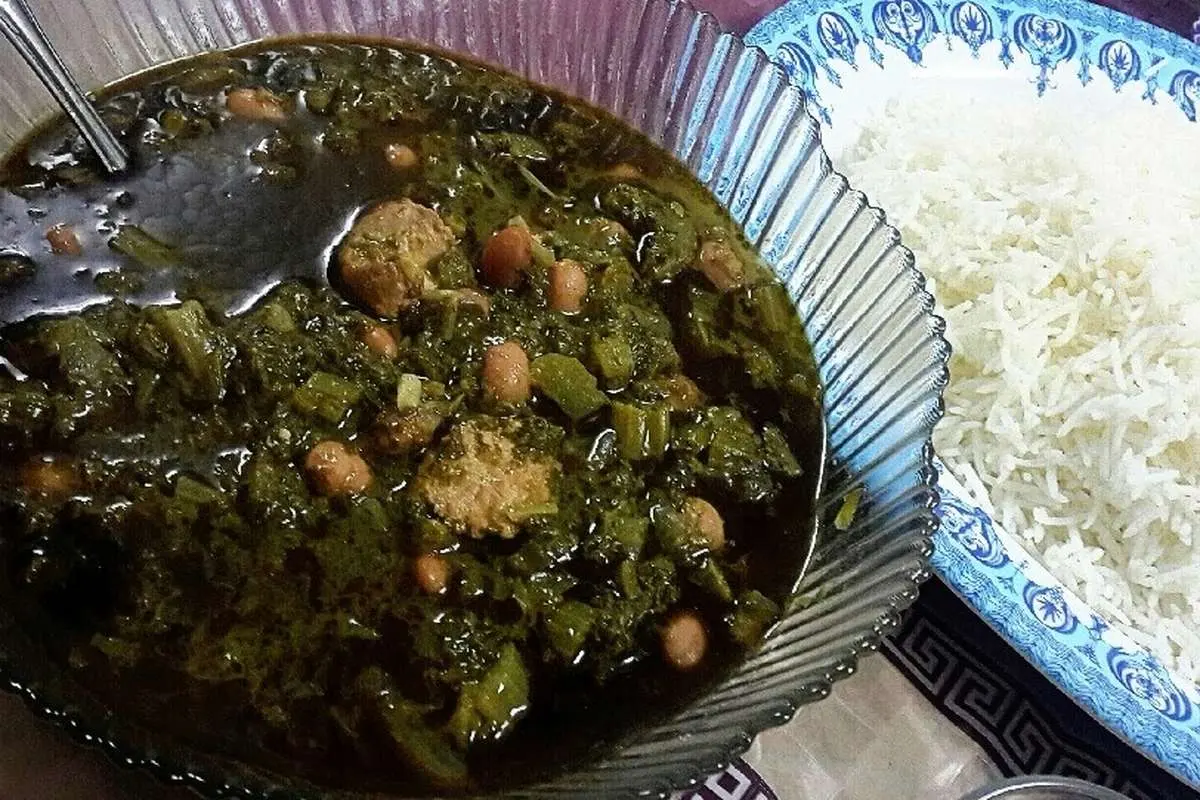 طرز تهیه خورشت کرفس خوشمزه و مجلسی