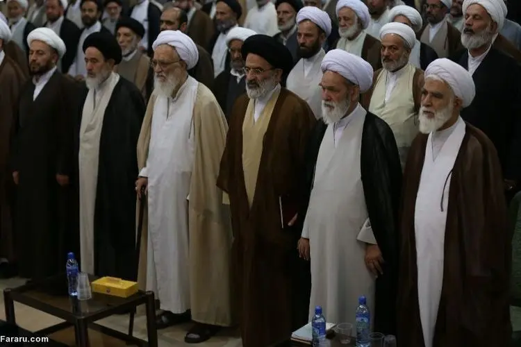 چه گروهی می‌خواهد جامعه روحانیت را کنار بزند؟