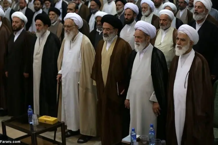 چه گروهی می‌خواهد جامعه روحانیت را کنار بزند؟