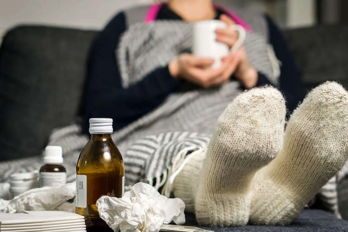 آنفولانزا چیست و چگونه می‌توانیم از ابتلا به آن جلوگیری کنیم؟
