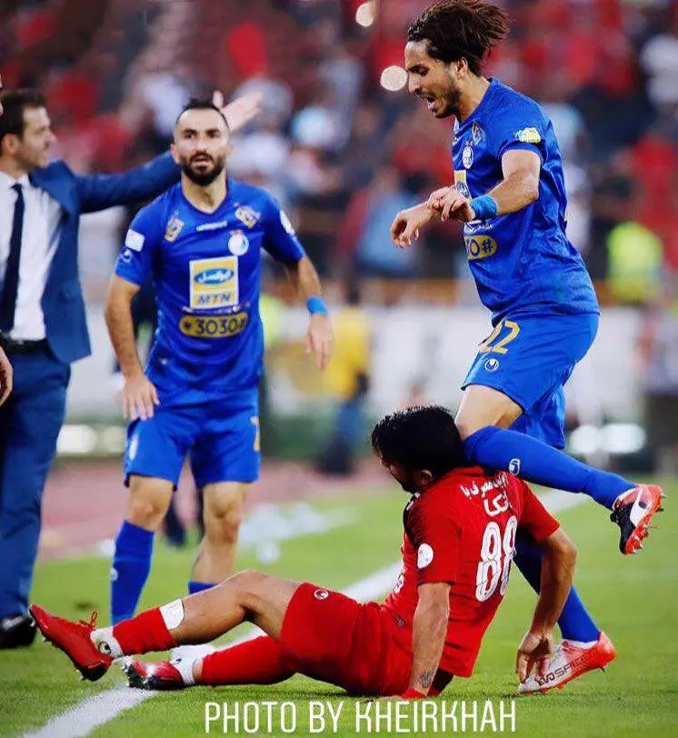 (عکس) برخورد جنجالی سیاوش یزدانی و سیامک نعمتی