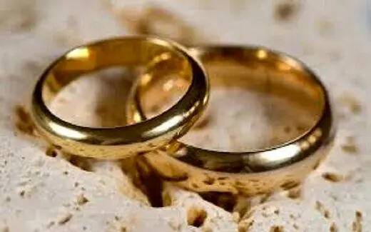 دختر من بی لیاقت است و همیشه در خواب!