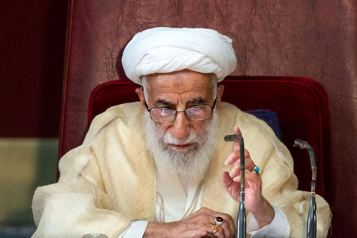 (تصاویر) حواشی اجلاس خبرگان؛ غیبت صدرالساداتی و صندلی خالی آیتالله