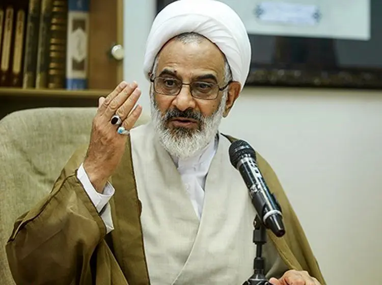 نماینده ولی فقیه در سپاه: مذاکره با آمریکا، ملت را ذلیل می‌کند