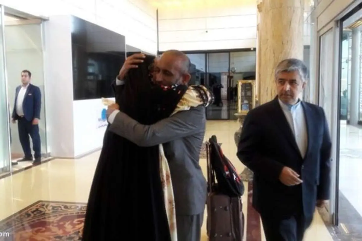 بازگشت ملوان ایرانی بعد از ۴سال اسارت در بند دزدان دریایی