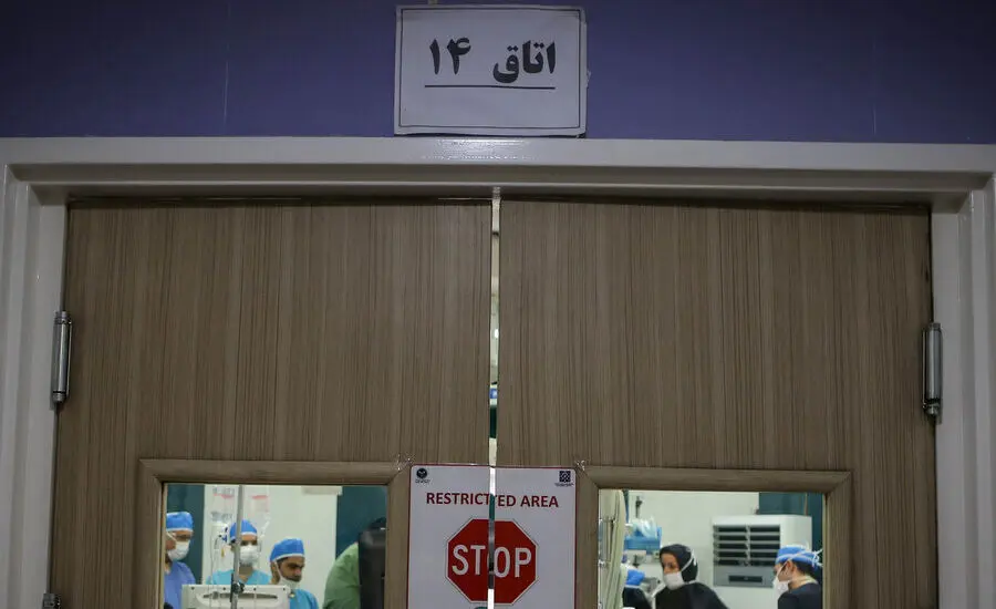 (تصاویر) اولین عمل جراحی بازسازی کامل صورت در تهران