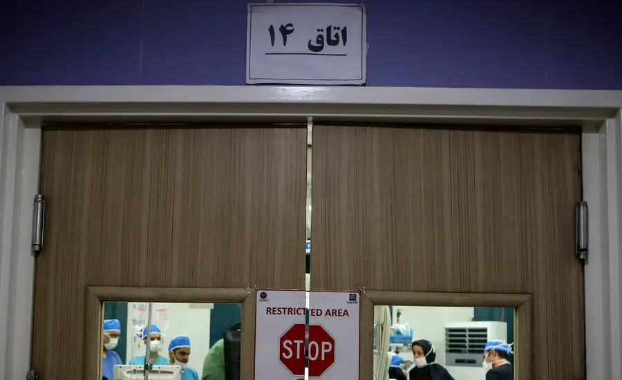(تصاویر) اولین عمل جراحی بازسازی کامل صورت در تهران