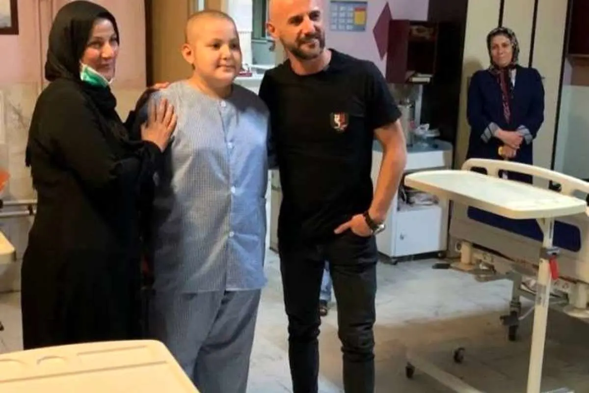 (ویدیو) داور عصر جدید آرزوی یکی از هوادارانش را برآورده کرد