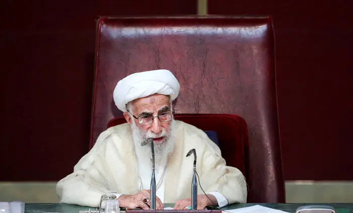 واکنش‌ها به سیگنال‌های انتخاباتی آیت‌الله جنتی