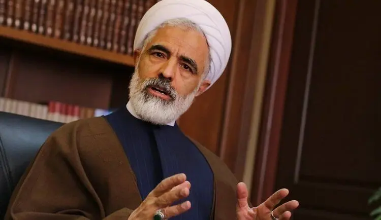 واکنش مجید انصاری به انتقادها از خنده‌های روحانی در نیویورک
