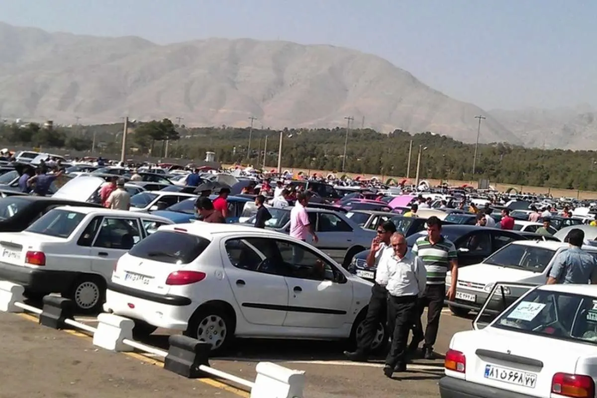 قیمت روز خودرو یکشنبه ۷ مهر ۹۸؛ خودروهای داخلی خیال ارزانی ندارند