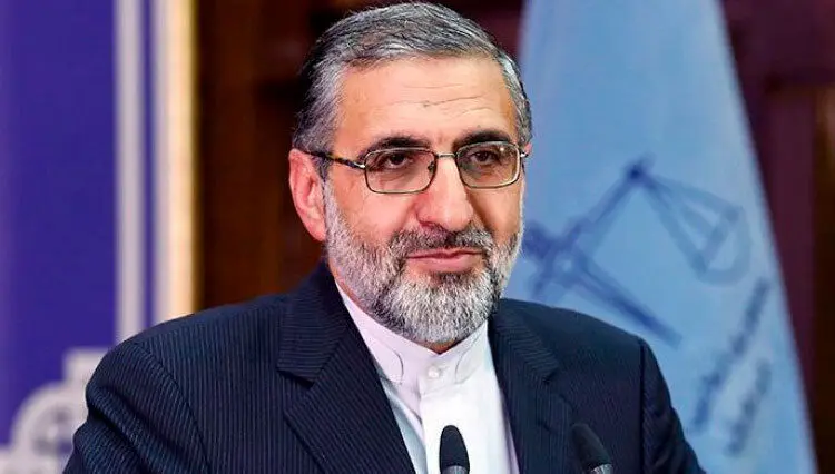 دو قاضی بازداشت شدند/ دستگیری ۱۷ نفر در پرونده "اکبر طبری"/ دو سال از حبس "حسین فریدون" کم شد