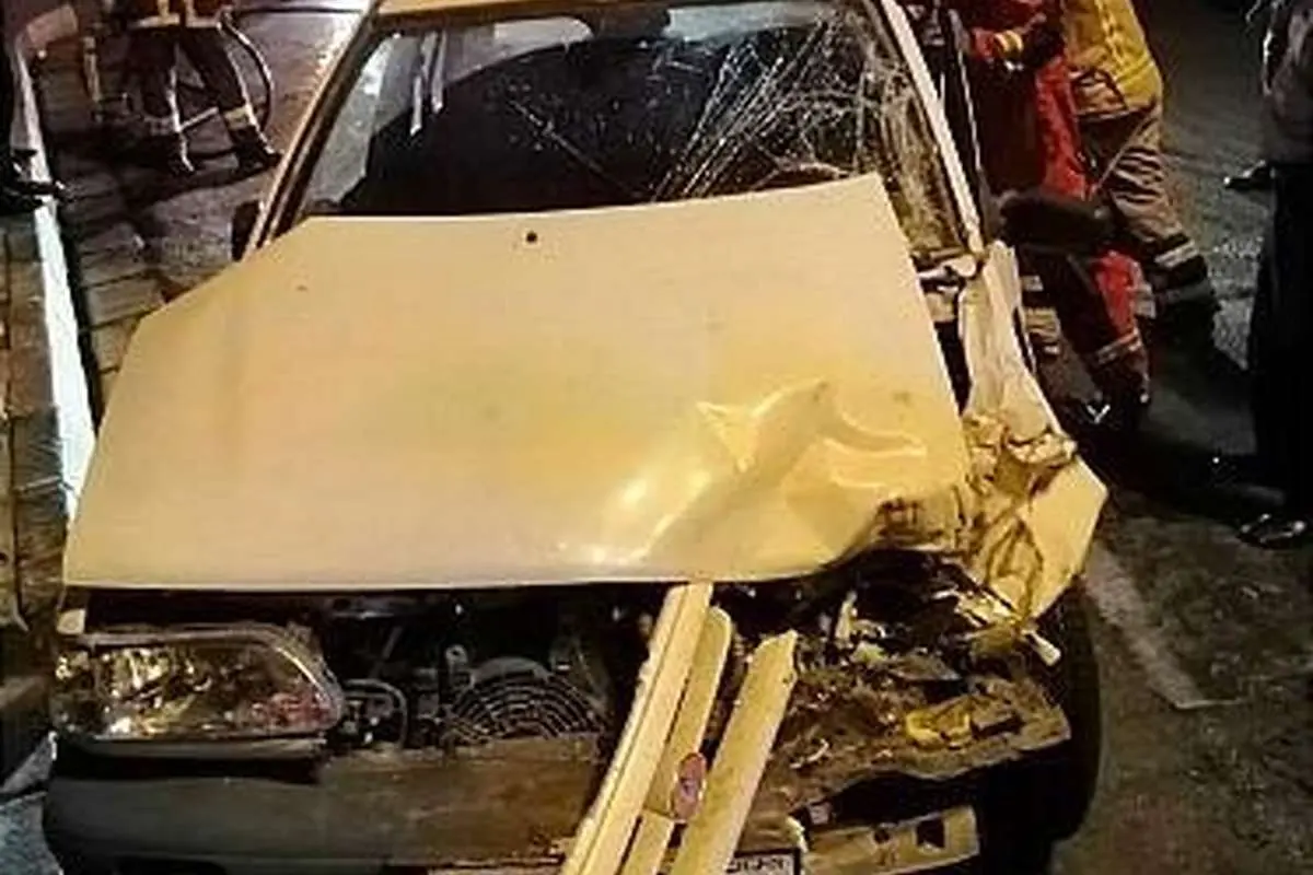 (تصاویر) مرگ راننده پراید در تصادف هولناک تهرانپارس