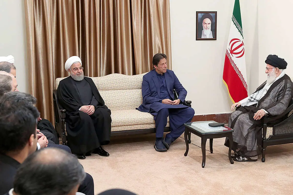 (تصاویر) دیدار عمران خان؛ نخستوزیر پاکستان با رهبر انقلاب