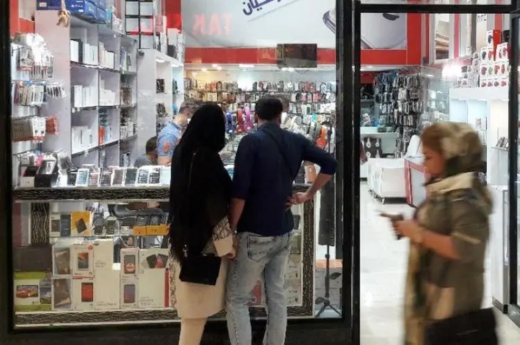 راهنمای خرید تلفن‌همراه؛ فهرست موبایل‌های پرفروش مهرماه