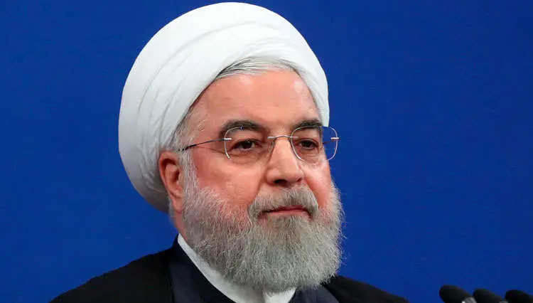اگر در مسائل استراتژیک به نتیجه نرسیدیم، همهپرسی کنیم