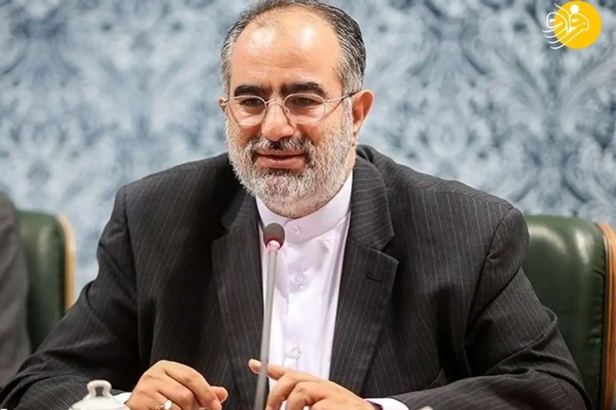 آشنا: «پوری‌حسینی» متهم است نه مجرم!