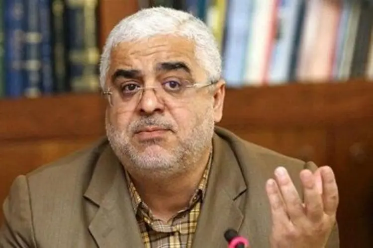 غلامعلی جعفرزاده: طرح حذف زبان انگلیسی از مدارس در مجلس رای نمی‌آورد