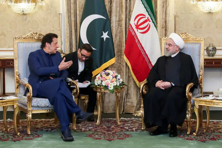 دلایل عمران خان برای میانجی‌گری میان ایران و عربستان