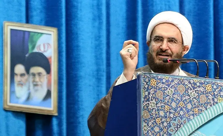 امام جمعه تهران: اربعین اسم رمز شیعیان است