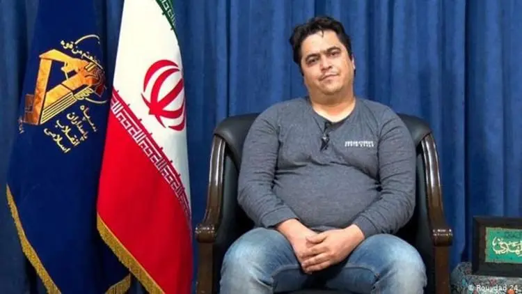 ادعای دستگیری روح الله زم در نجف تکذیب شد