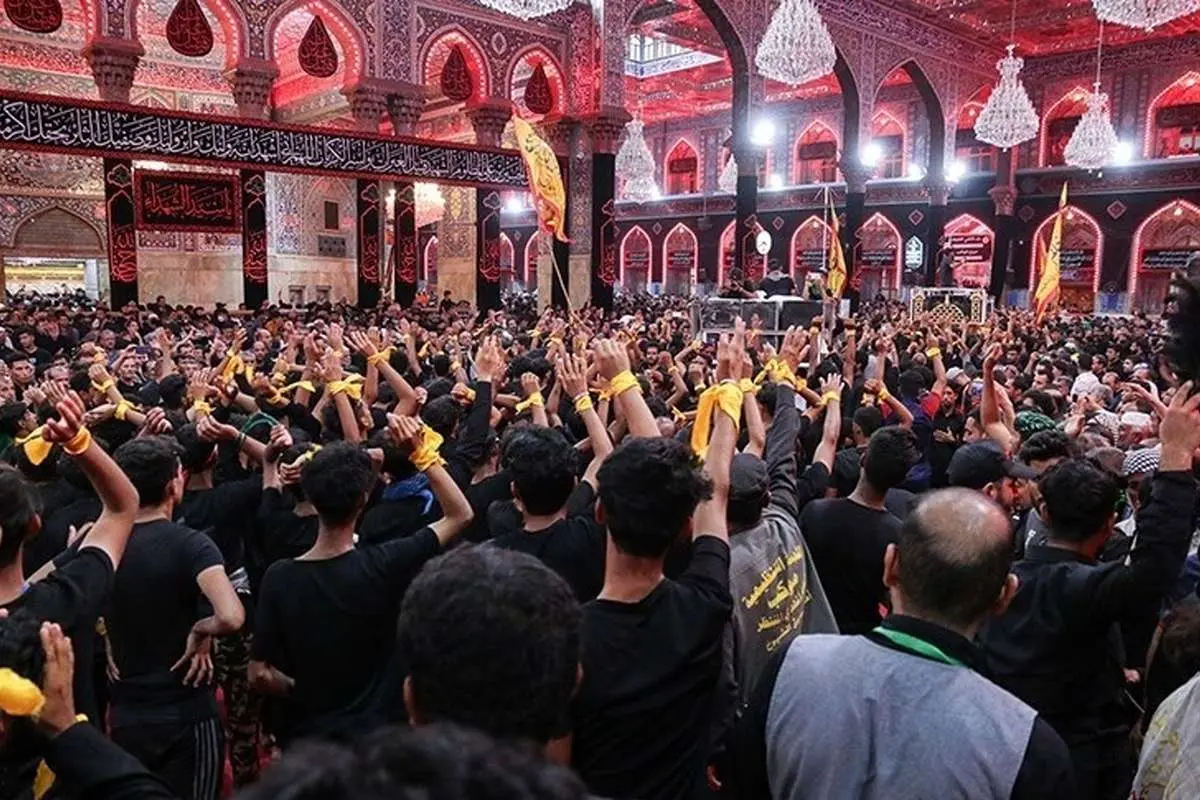 (تصاویر) شب اربعین در بین الحرمین