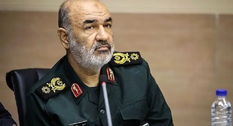 پیام فرمانده سپاه درپی دستگیری روح‌الله زم مدیر آمدنیوز