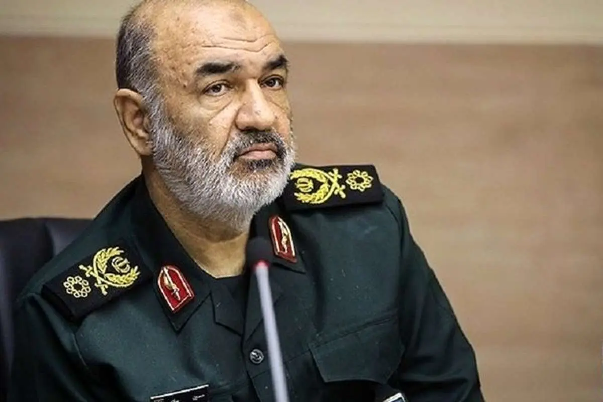 پیام فرمانده سپاه درپی دستگیری روحالله زم مدیر آمدنیوز