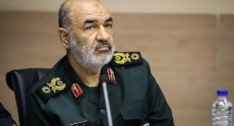 پیام فرمانده سپاه درپی دستگیری روح‌الله زم مدیر آمدنیوز
