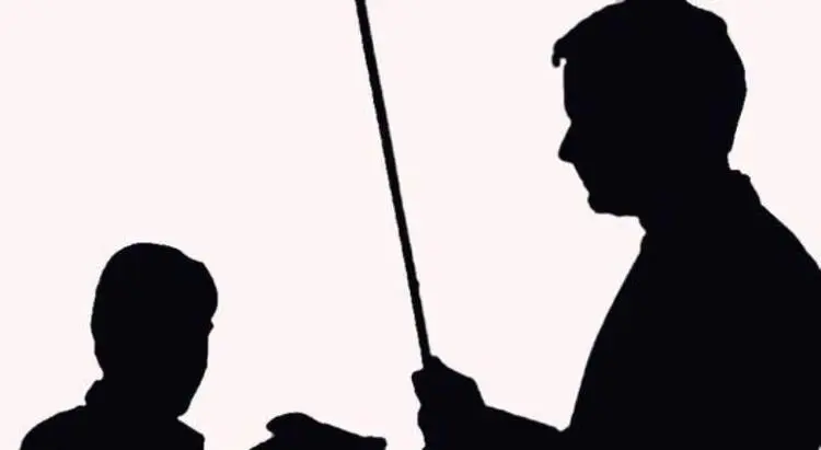 پارگی پرده گوش دانش‌آموز یزدی بر اثر تنبیه در مدرسه