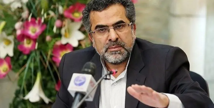 شمقدری: اکران «خانه پدری» یک جنایت فرهنگی است!