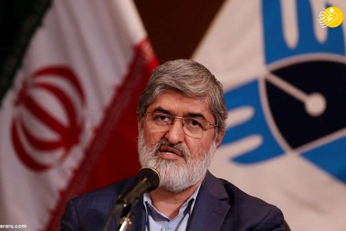 علی مطهری: من از اصولگرایان فاصله نگرفتم، آنها اسم من را خط زدند