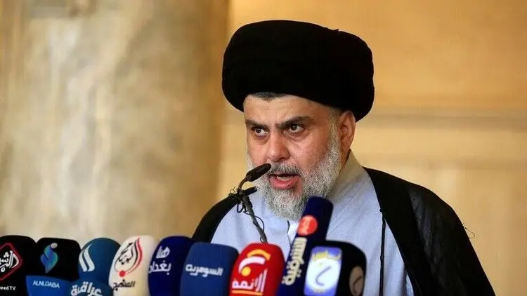 مقتدی صدر خواستار استعفای دولت عراق شد