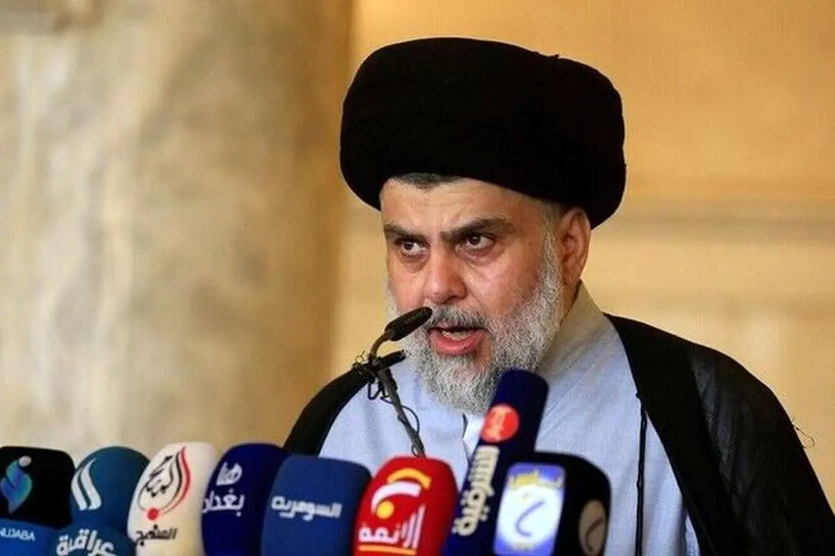 مقتدی صدر خواستار استعفای دولت عراق شد