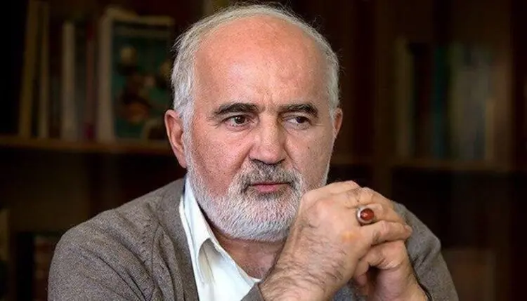 احمد توکلی: دو مامور اطلاعات ۴۵ هکتار زمین را تاراج کرده‌اند