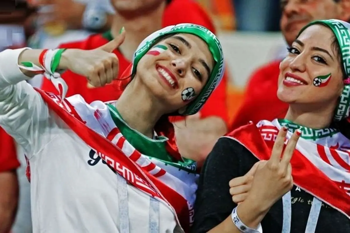 طعنههای عجیب به حضور زنان در ورزشگاه؛ تو ورزشگاه سعدی و حافظ نمیخونند!