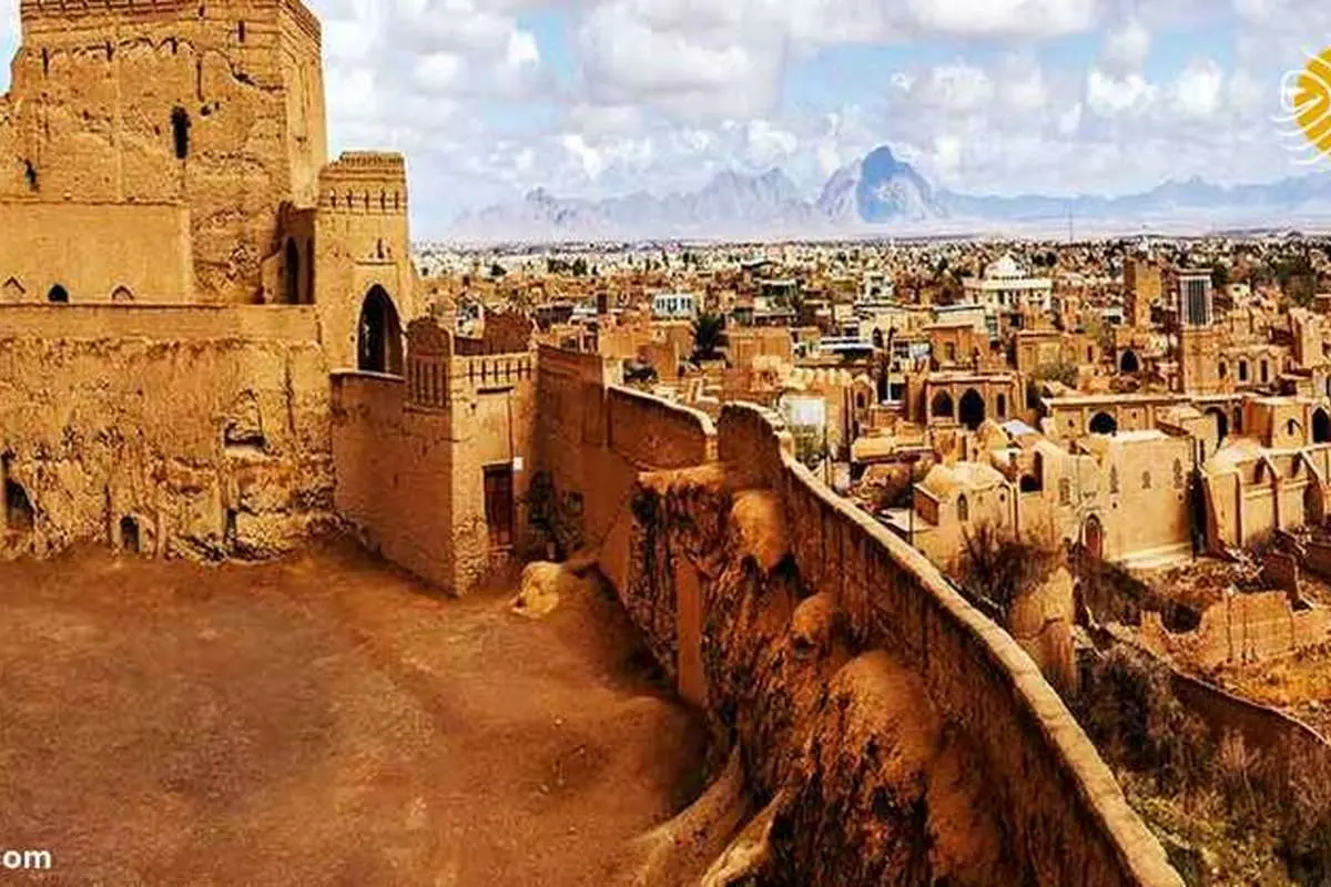 سفر به میبد؛ شهر جذاب کویر با کاروانسرا‌های تاریخی