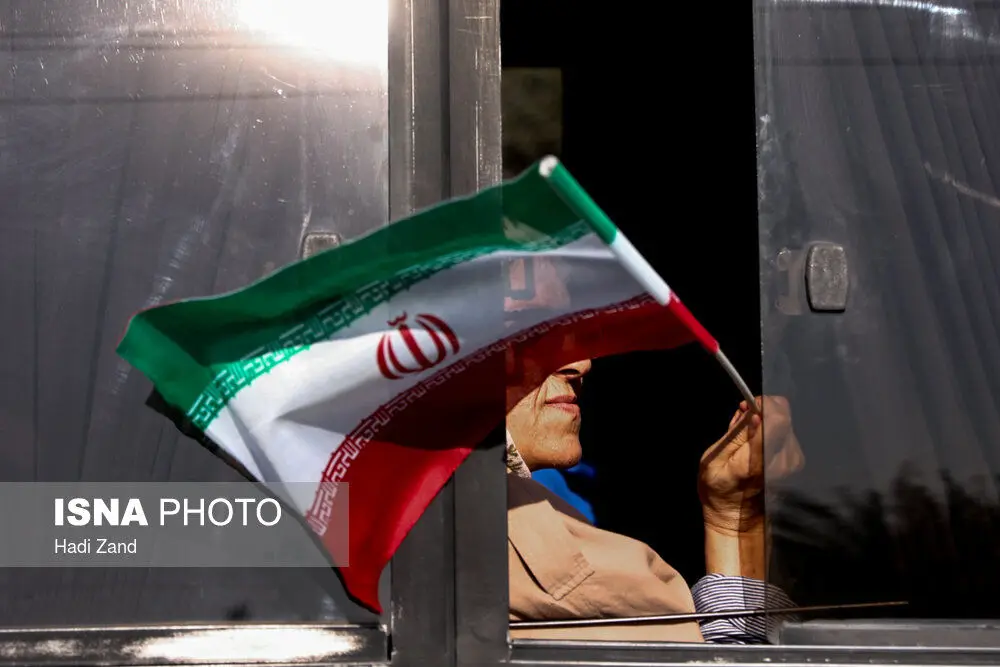 (تصاویر) حضور زنان در ورزشگاه آزادی