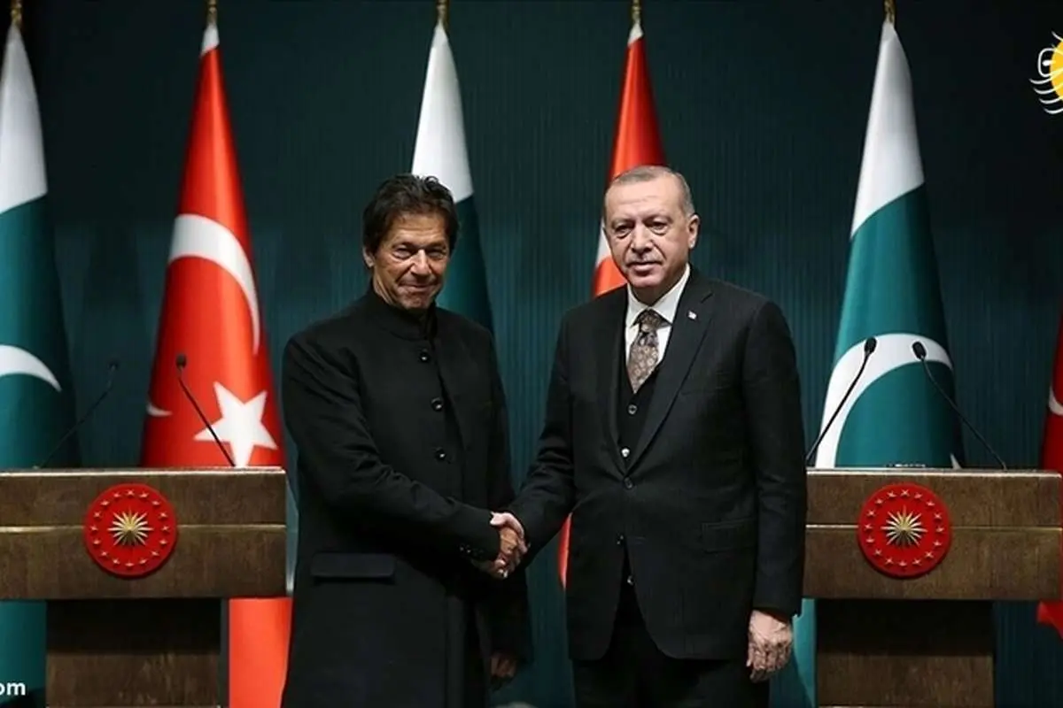 همبستگی عمرانخان با اردوغان در حمله به سوریه