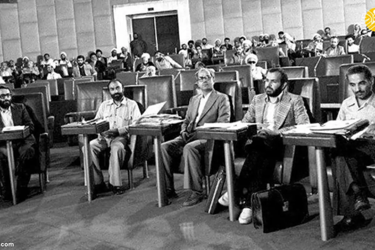 واکنشهای تند به سخنان روحانی درباره "مجلس اول"