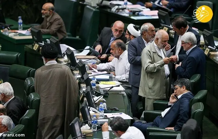 پیشنهاد لاریجانی برای محرمانه ماندن اطلاعات مالی مسئولان